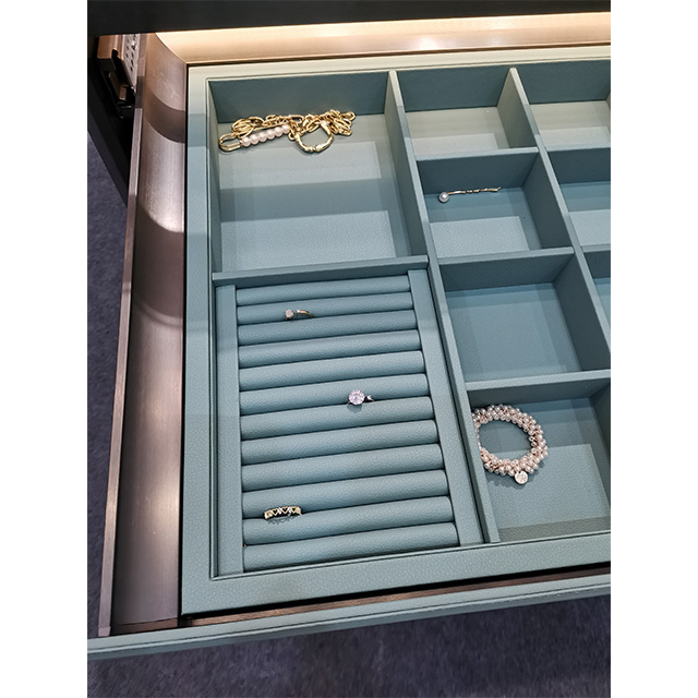 Closet Jewelry Tray Display Organizer